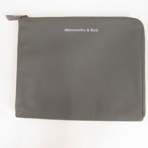 Abercrombie & Kent Gray Pebble Business Bag L:10, W:.75" x H:8"